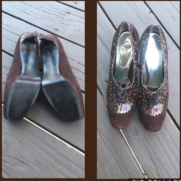 Gorgeous Carlos Santana High Heels - Picture 7 of 8